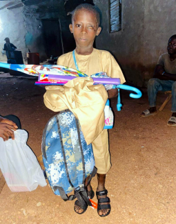 Ensemble pour l’espoir : un handicap visuel n’arrête pas la solidarité